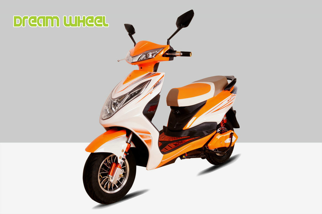 2 Wheeled Powerful Electric Scooter Pedal Assist 48V 600W 32Ah 90Km Drive Distance